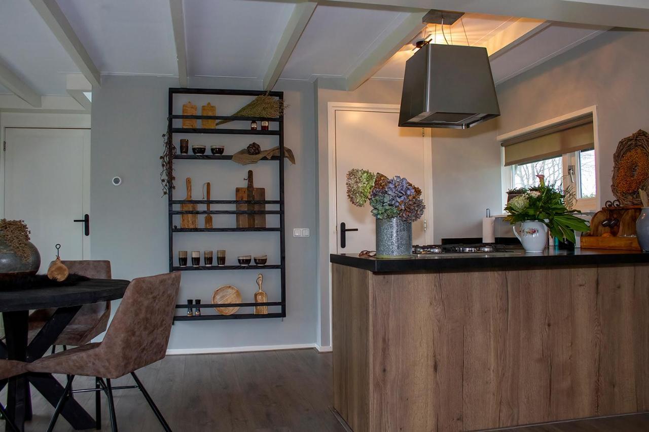 Bed En Breakfast The Wooden Wall Marum Exterior foto